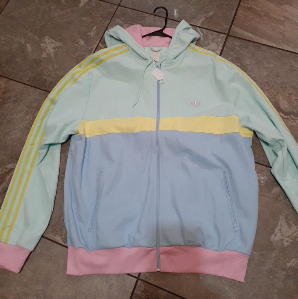 Sold...Adidas muiltcolor Fleece Like  Zip Up Jacket Size 3xl